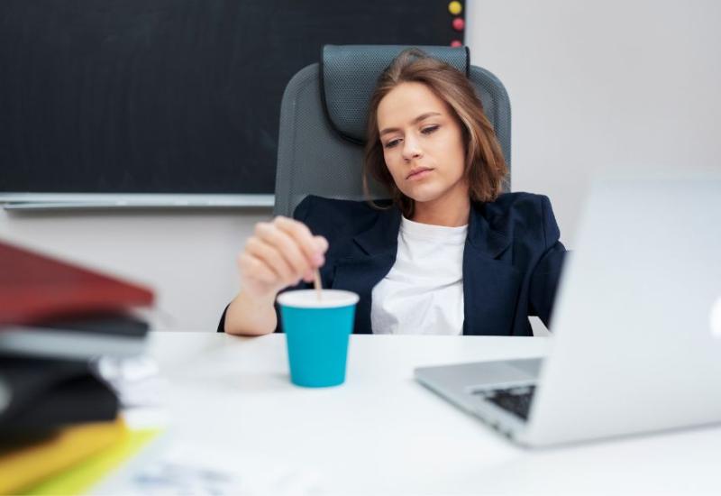  - 10 alarmantnih znakova burnouta na poslu i kako ih suzbiti
